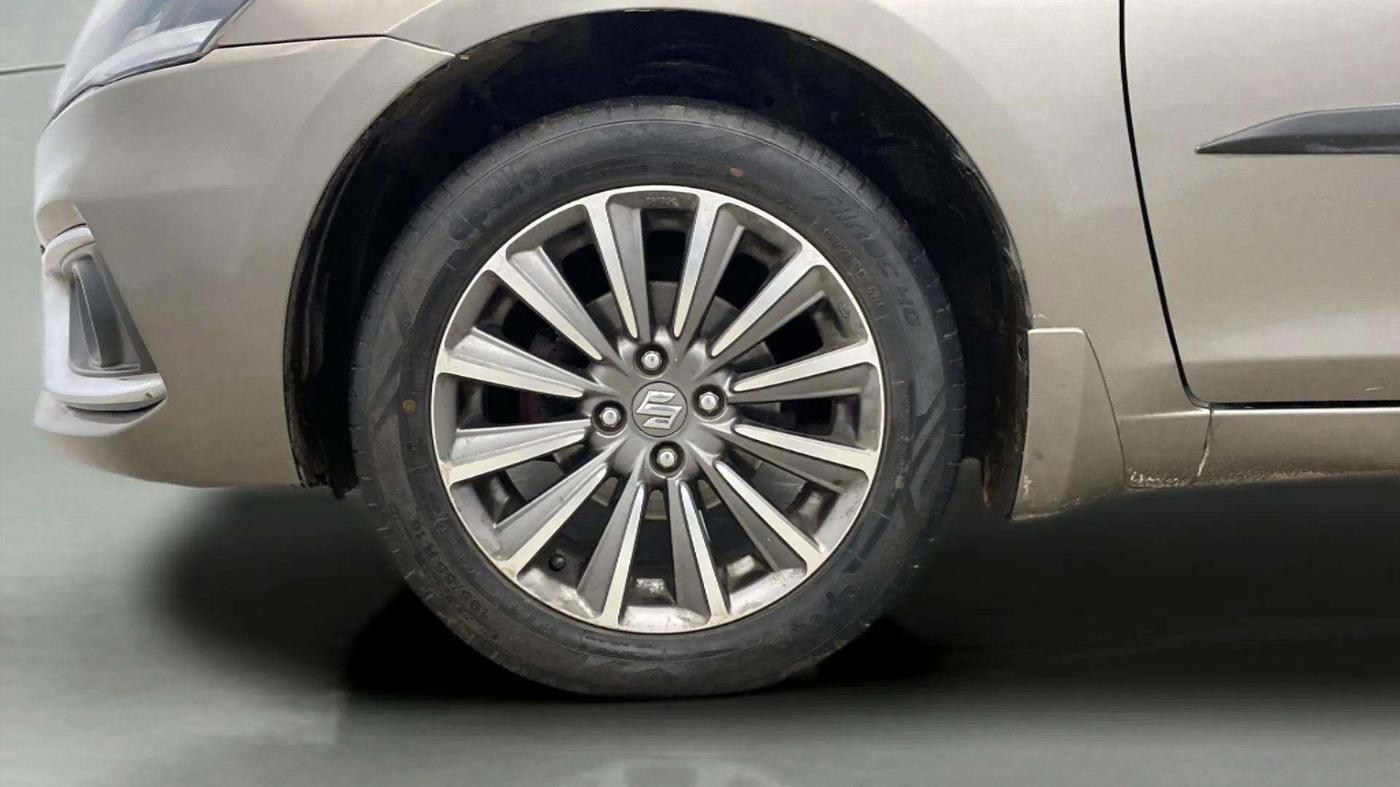 2019 Maruti Ciaz ALPHA 1.5 SHVS PETROL, Petrol, Manual, 46,415 km, Left Front Wheel