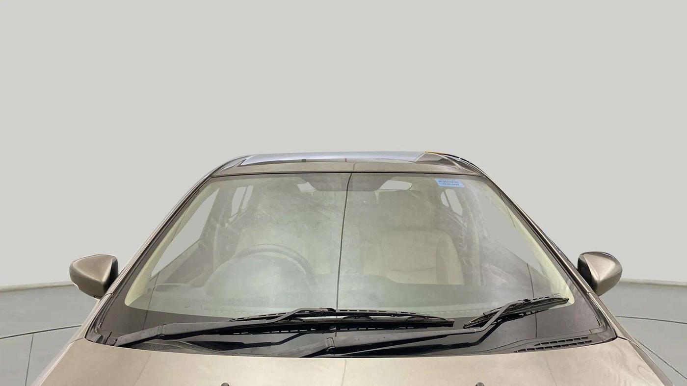 2019 Maruti Ciaz ALPHA 1.5 SHVS PETROL, Petrol, Manual, 46,415 km, Front Windshield