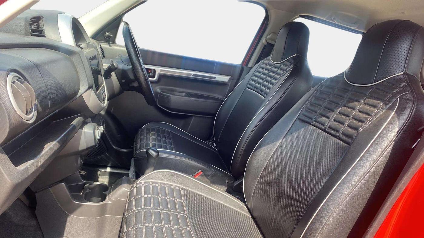 2019 Maruti S PRESSO VXI PLUS AMT, Petrol, Automatic, 60,388 km, Right Side Front Door Cabin