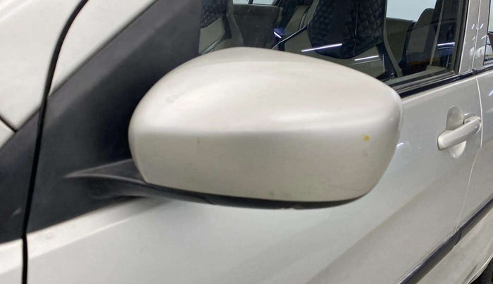 2019 Maruti Celerio VXI CNG, CNG, Manual, 76,838 km, Left rear-view mirror - Minor scratches