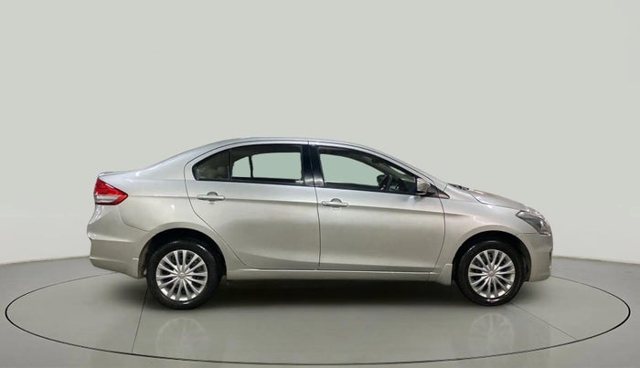 2016 Maruti Ciaz VXI+, Petrol, Manual, 97,172 km, Right Side View