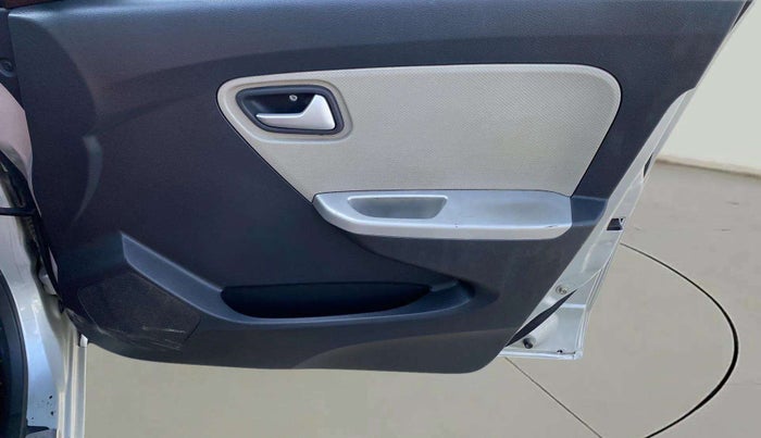 2018 Maruti Alto K10 VXI (O) AMT, Petrol, Automatic, 21,642 km, Driver Side Door Panels Control