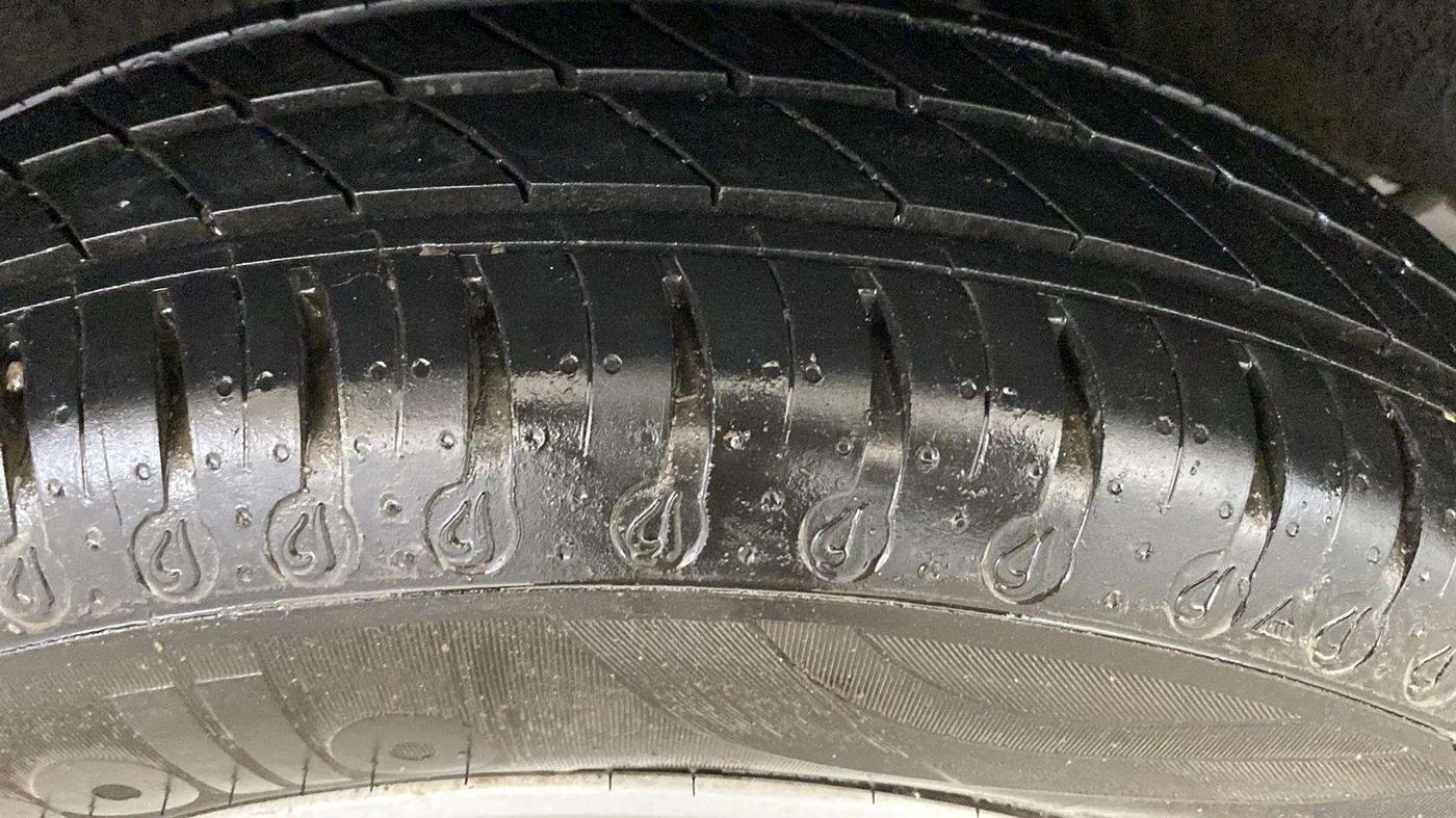 2021 Renault Kwid RXT 0.8, Petrol, Manual, 20,661 km, Left Rear Tyre Tread