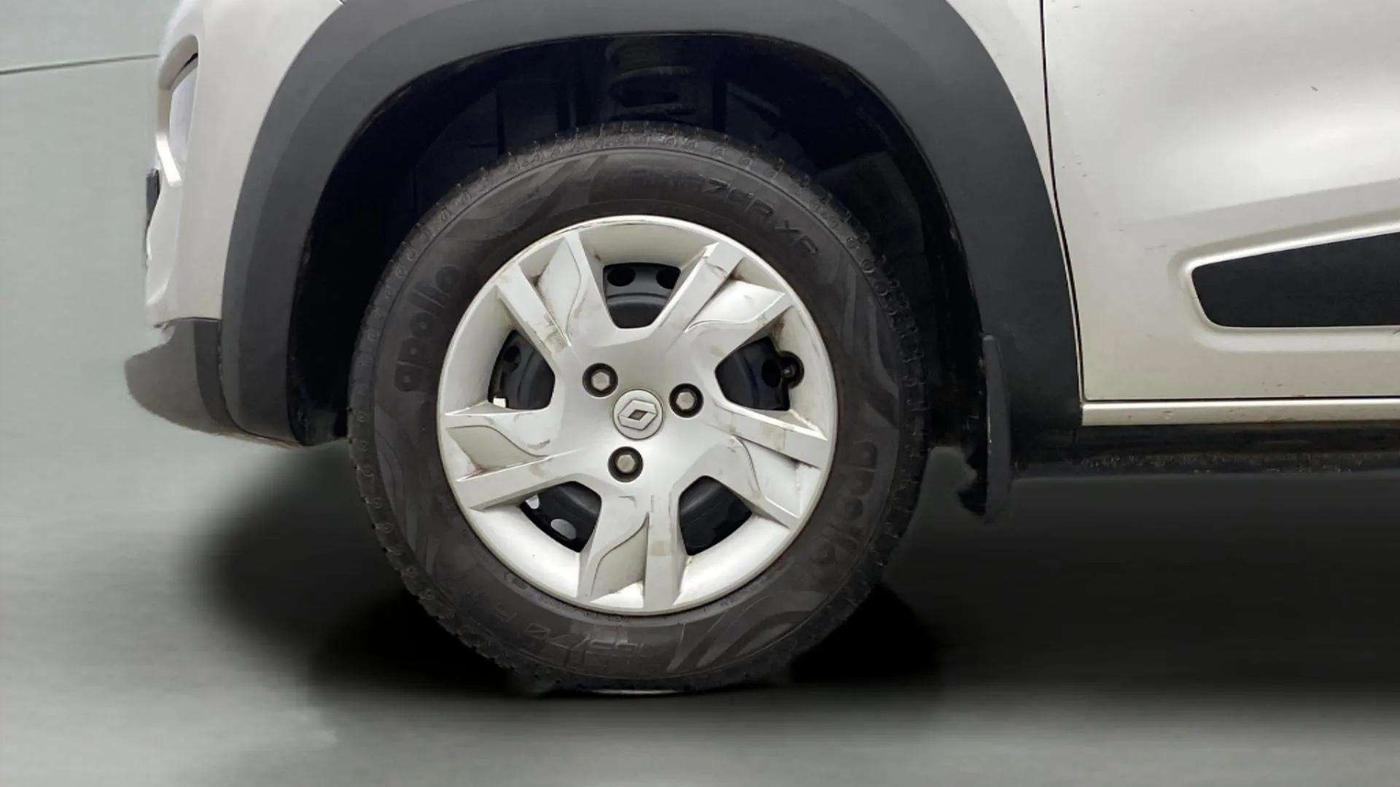 2021 Renault Kwid RXT 0.8, Petrol, Manual, 20,661 km, Left Front Wheel