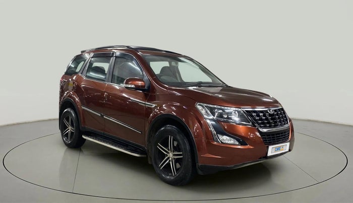 2019 Mahindra XUV500 W7, Diesel, Manual, 38,189 km, Right Front Diagonal