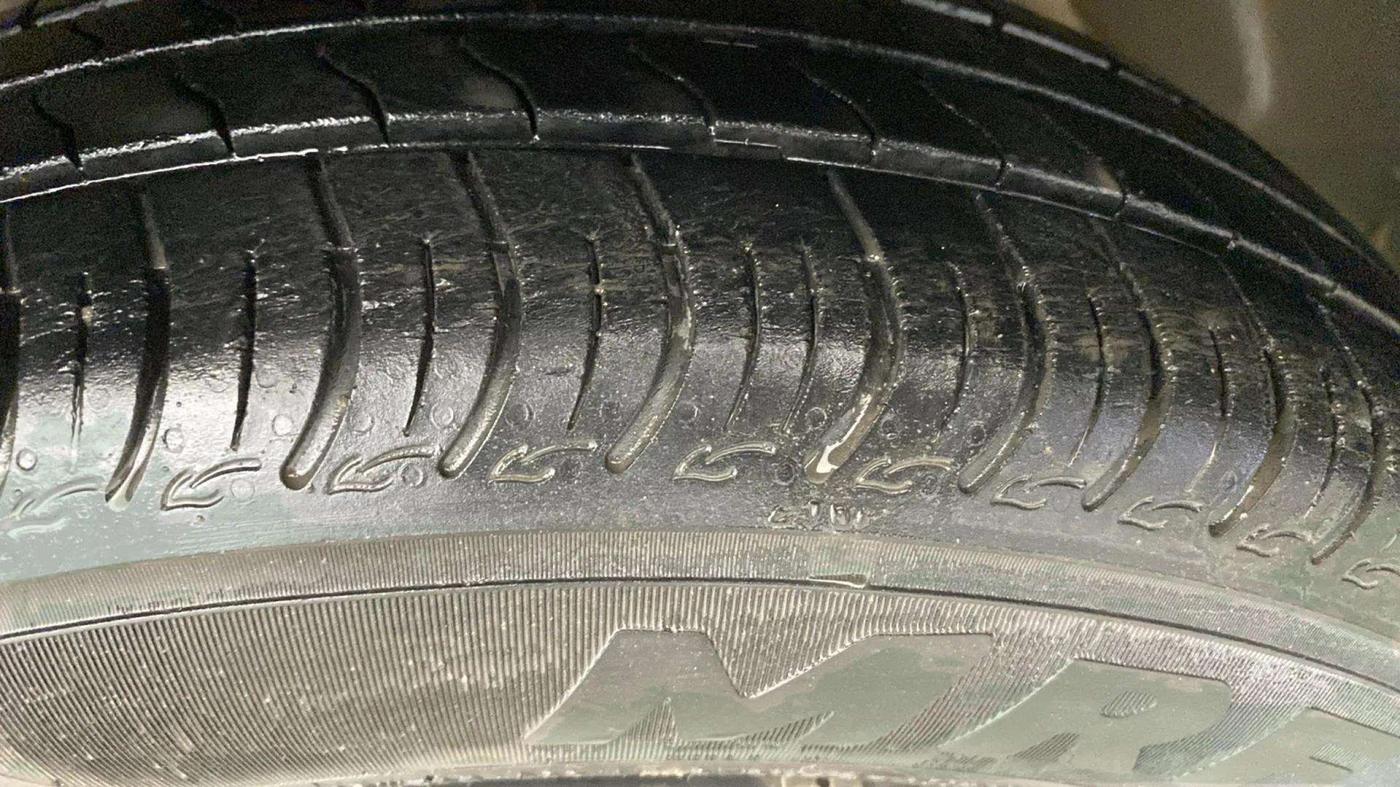 2021 Maruti S PRESSO VXI PLUS AMT, Petrol, Automatic, 10,084 km, Right Rear Tyre Tread