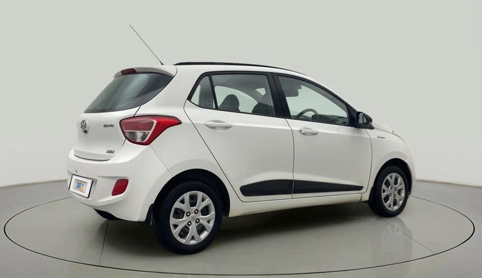 2015 Hyundai Grand i10 SPORTZ 1.2 KAPPA VTVT, Petrol, Manual, 52,482 km, Right Back Diagonal
