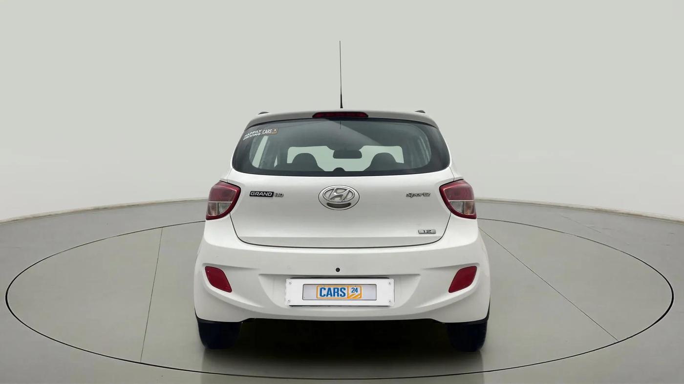 2015 Hyundai Grand i10 SPORTZ 1.2 KAPPA VTVT, Petrol, Manual, 52,482 km, Back/Rear