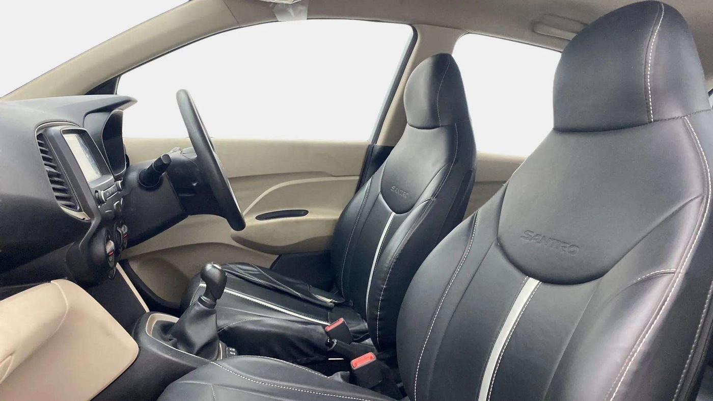 2021 Hyundai NEW SANTRO SPORTZ MT, Petrol, Manual, 24,813 km, Right Side Front Door Cabin