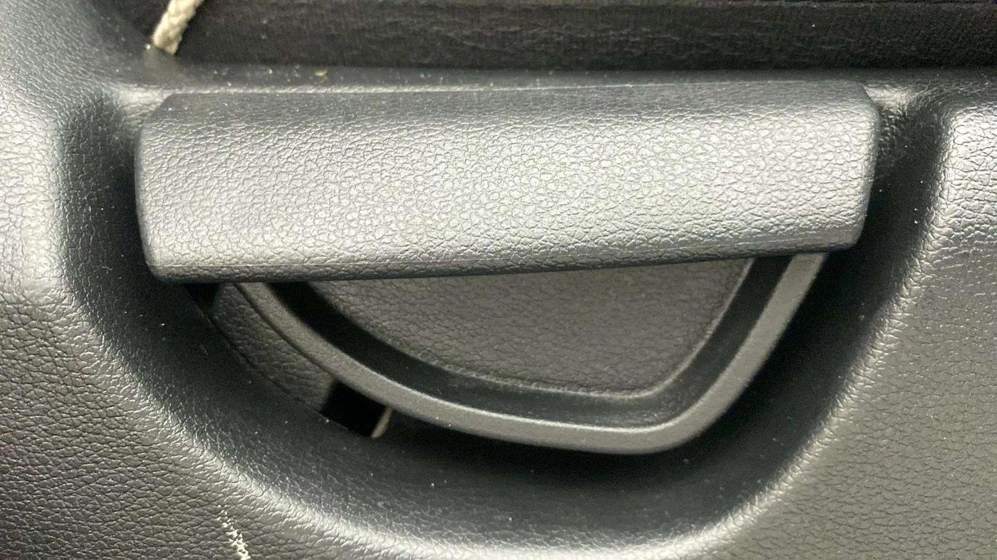 2021 Hyundai NEW SANTRO SPORTZ MT, Petrol, Manual, 24,813 km, Driver Side Adjustment Panel