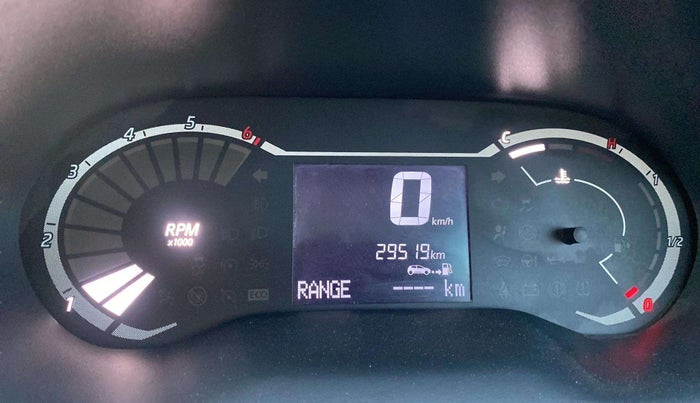 2023 Nissan MAGNITE XL, Petrol, Manual, 29,668 km, Odometer Image