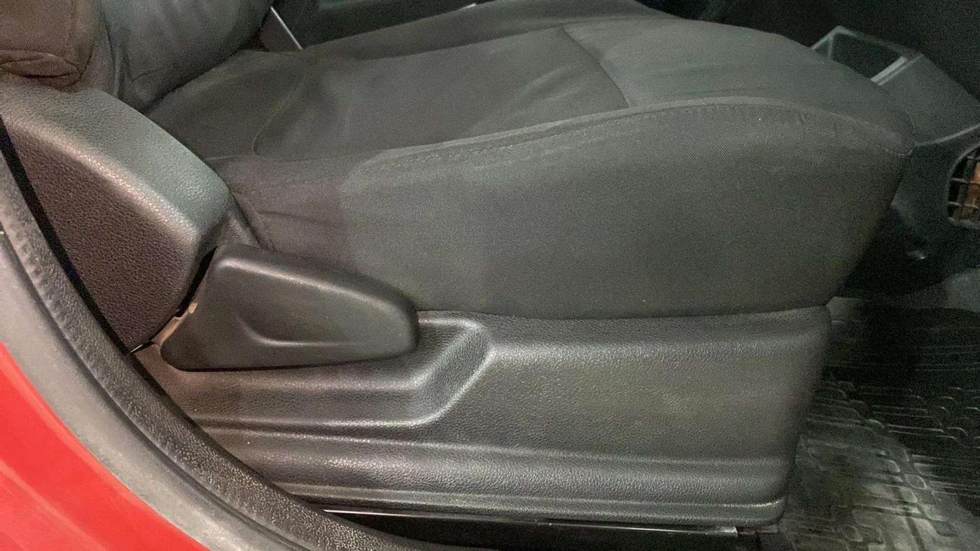 2018 Renault Kwid RXT 1.0 AMT (O), Petrol, Automatic, 40,845 km, Driver Side Adjustment Panel