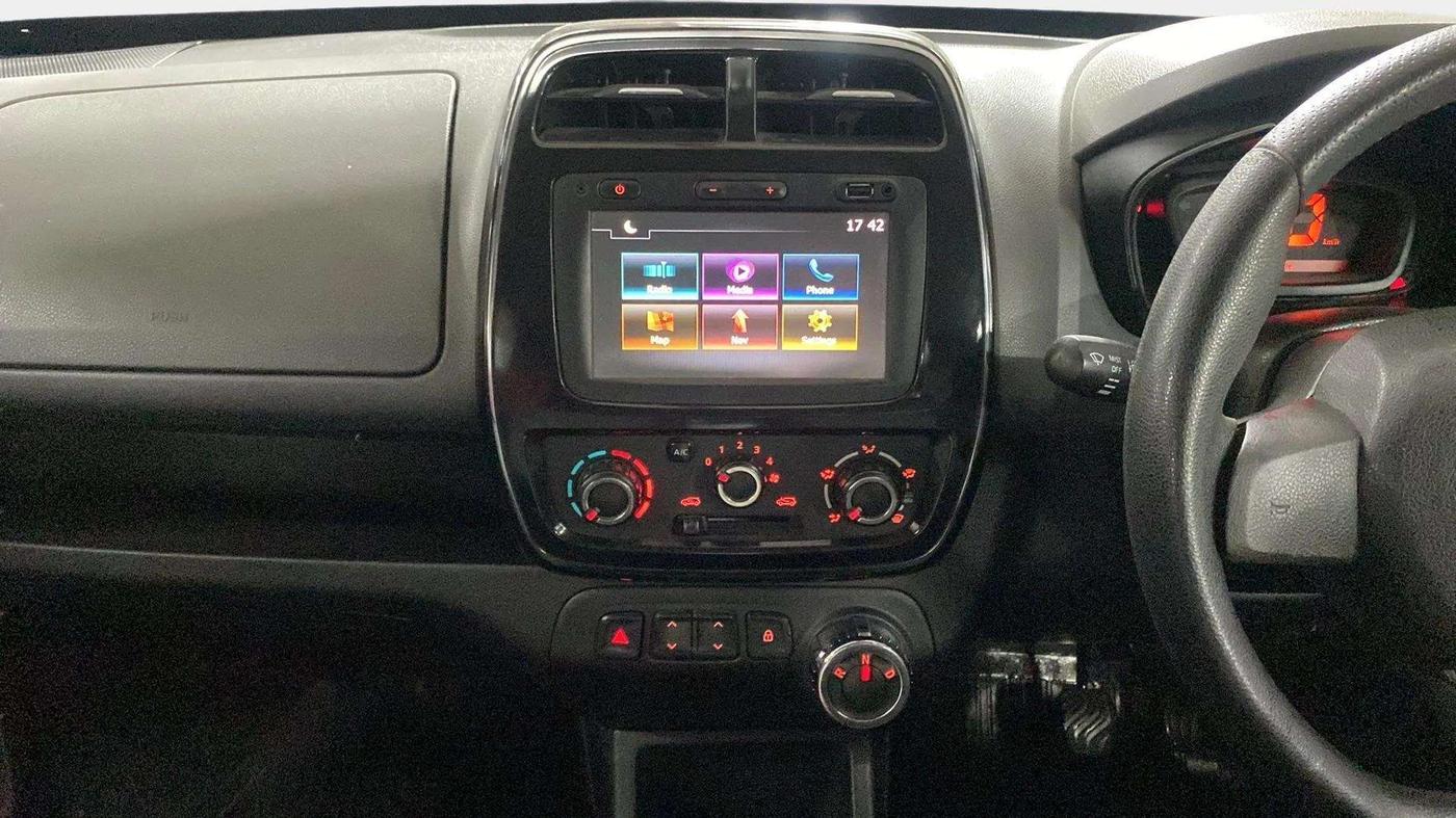 2018 Renault Kwid RXT 1.0 AMT (O), Petrol, Automatic, 40,845 km, Air Conditioner