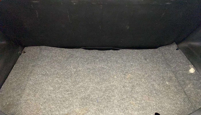 2019 Maruti Alto LXI, Petrol, Manual, 24,531 km, Boot Inside