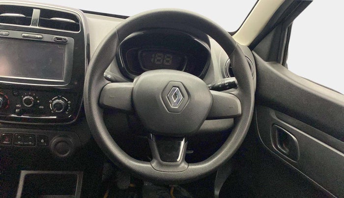 2017 Renault Kwid RXT 1.0, Petrol, Manual, 40,435 km, Steering Wheel Close Up