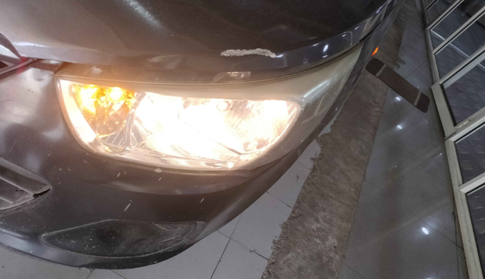 2019 Maruti Alto K10 VXI (O), Petrol, Manual, 57,731 km, Left headlight - Clamp has minor damage