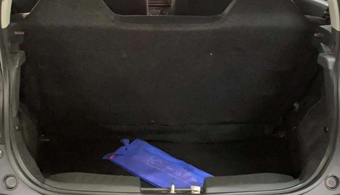 2023 Maruti Alto K10 VXI, Petrol, Manual, 5,149 km, Dicky (Boot door) - Parcel tray missing