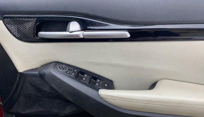 2019 KIA SELTOS HTX 1.5 PETROL, Petrol, Manual, 97,587 km, Driver Side Door Panels Control