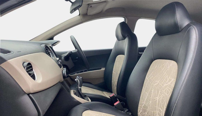 2019 Hyundai Grand i10 SPORTZ AT 1.2 KAPPA VTVT, Petrol, Automatic, 32,430 km, Right Side Front Door Cabin
