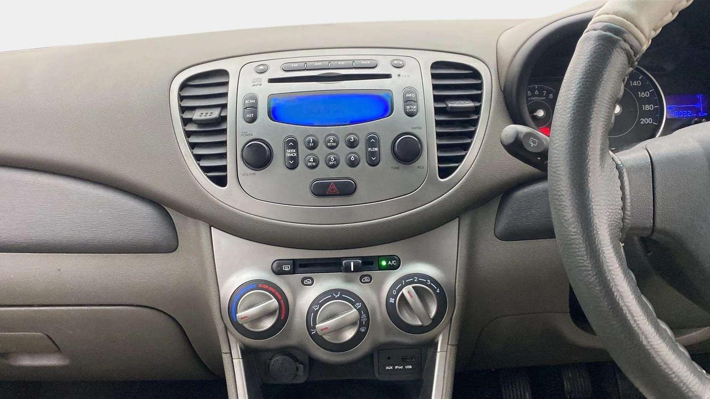 2013 Hyundai i10 SPORTZ 1.2, Petrol, Manual, 43,074 km, Air Conditioner