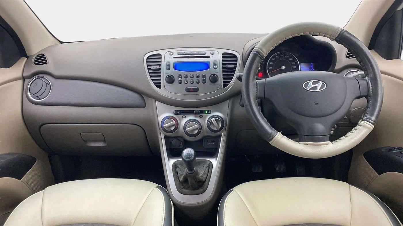 2013 Hyundai i10 SPORTZ 1.2, Petrol, Manual, 43,074 km, Dashboard