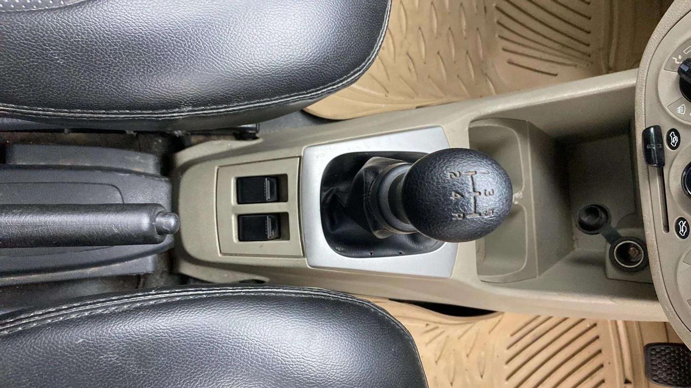 2018 Maruti Alto K10 VXI, Petrol, Manual, 43,461 km, Gear Lever