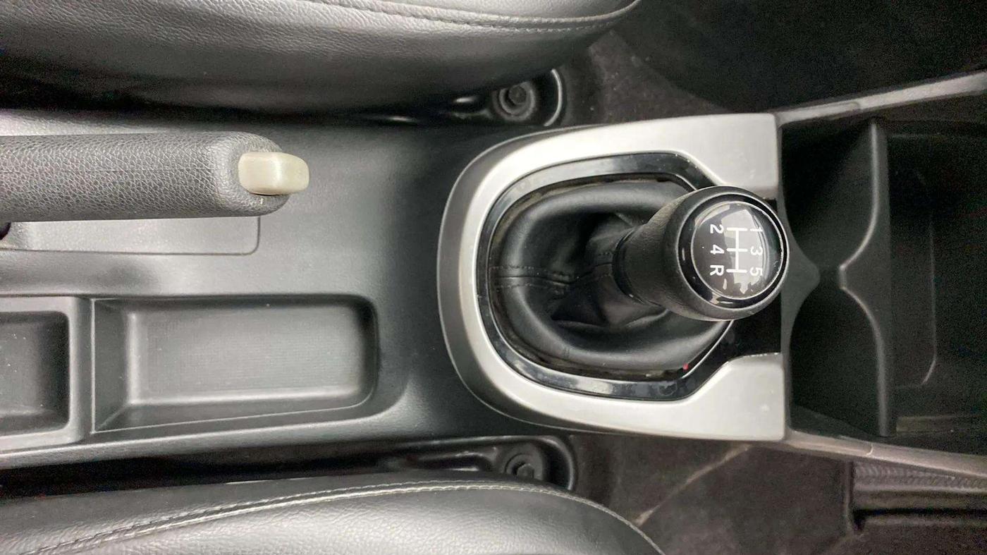 2018 Honda WR-V 1.2L I-VTEC VX MT, Petrol, Manual, 33,526 km, Gear Lever