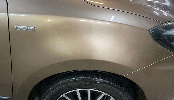 2017 Maruti Dzire ZDI PLUS, Diesel, Manual, 65,210 km, Right fender - Paint has minor damage