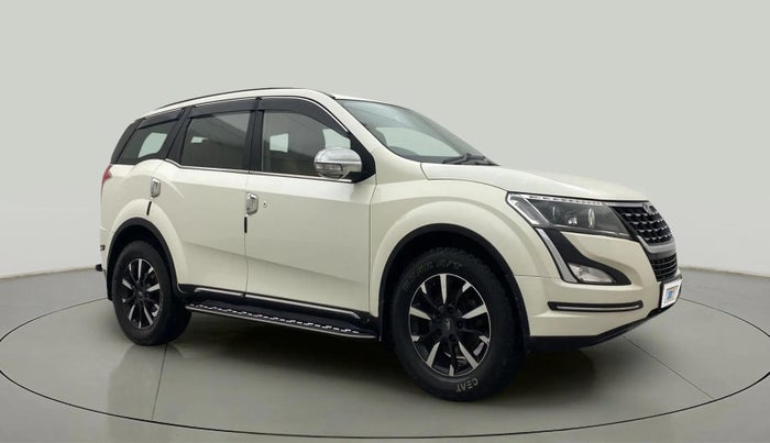 2019 Mahindra XUV500 W11(O), Diesel, Manual, 62,856 km, Right Front Diagonal