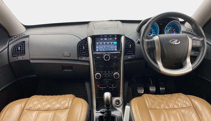 2019 Mahindra XUV500 W11(O), Diesel, Manual, 62,856 km, Dashboard