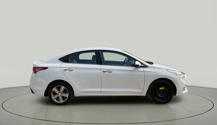 2018 Hyundai Verna 1.6 VTVT SX (O) AT, Petrol, Automatic, 56,833 km, Right Side