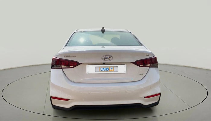 2018 Hyundai Verna 1.6 VTVT SX (O) AT, Petrol, Automatic, 56,833 km, Back/Rear