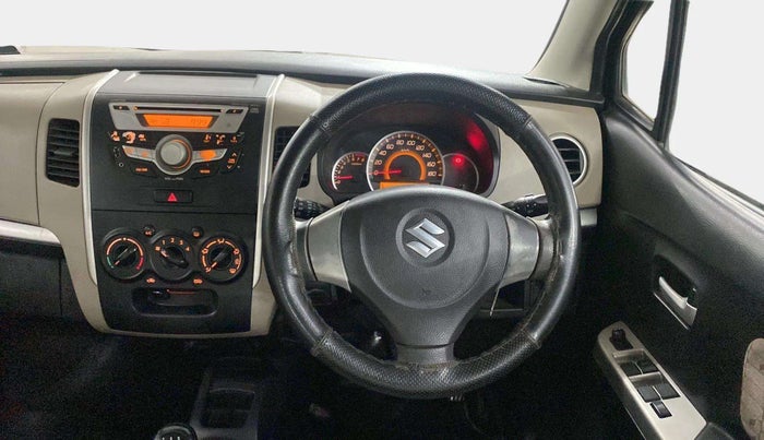 2015 Maruti Wagon R 1.0 VXI, Petrol, Manual, 34,690 km, Steering Wheel Close Up