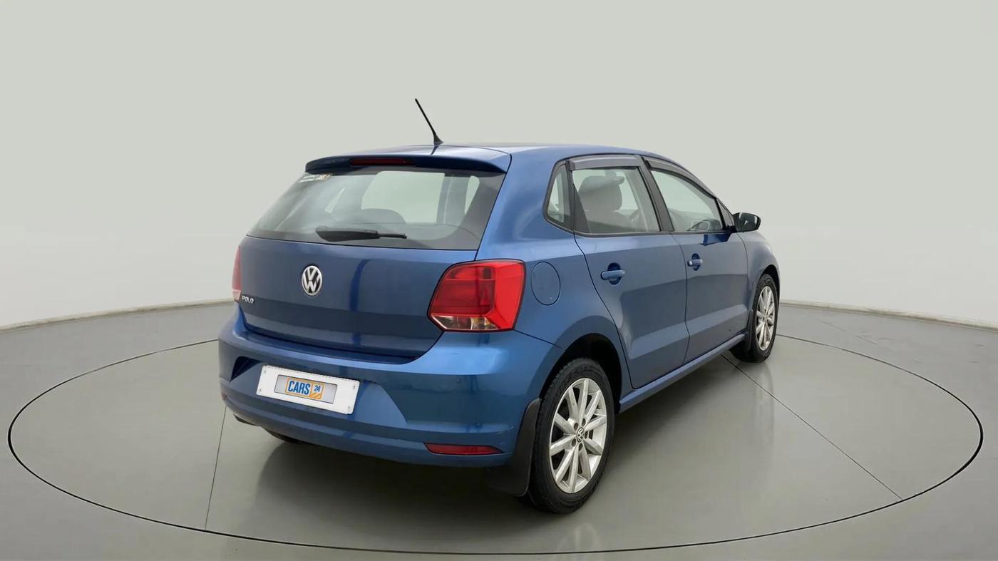 2018 Volkswagen Polo HIGHLINE PLUS 1.2(16 ALLOY, Petrol, Manual, 64,556 km, Right Back Diagonal