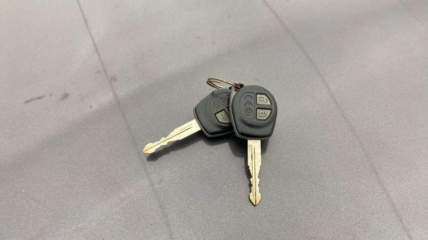 2016 Maruti Baleno DELTA PETROL 1.2, Petrol, Manual, 40,138 km, Key Close Up