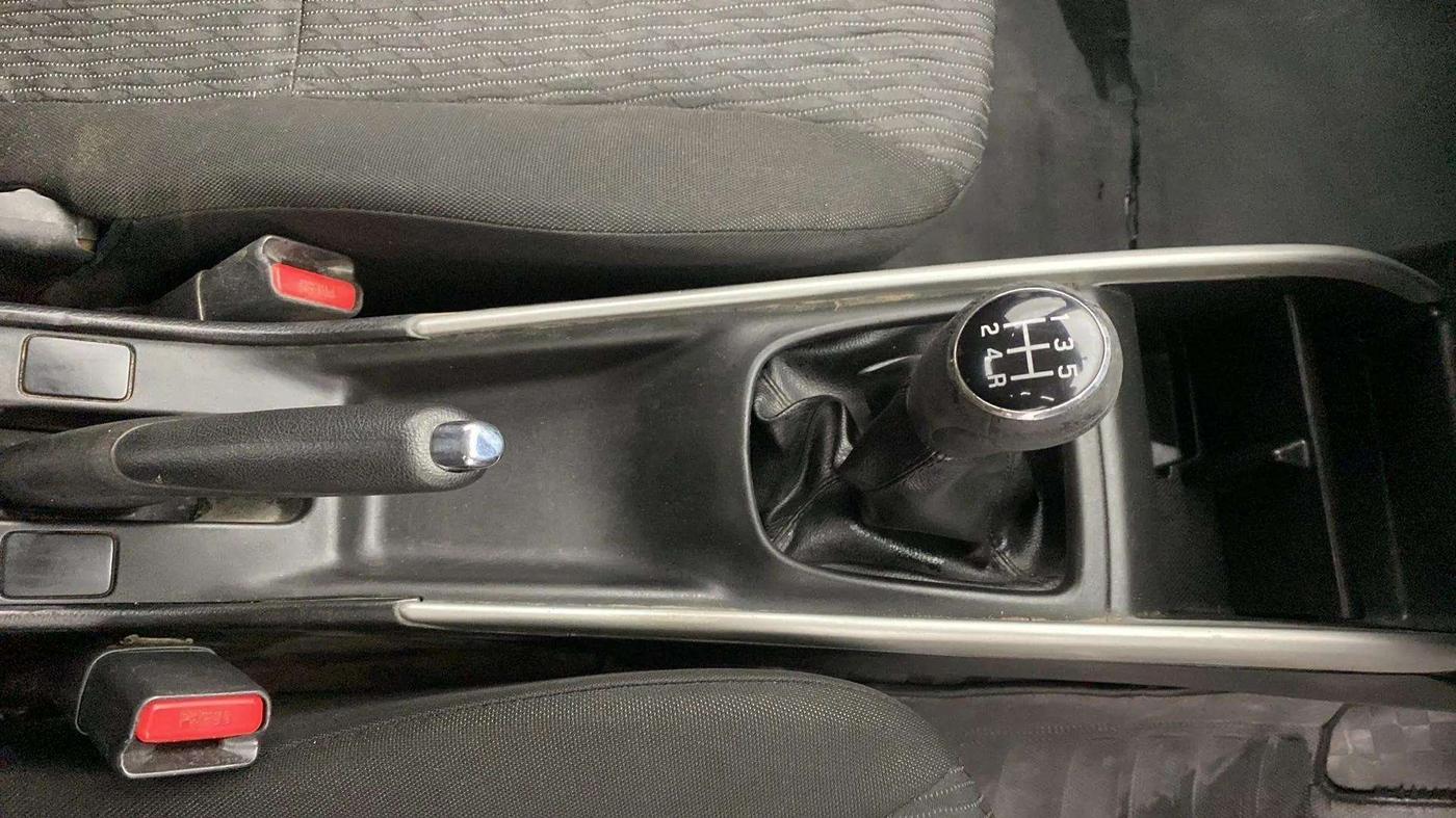 2016 Maruti Baleno DELTA PETROL 1.2, Petrol, Manual, 40,138 km, Gear Lever