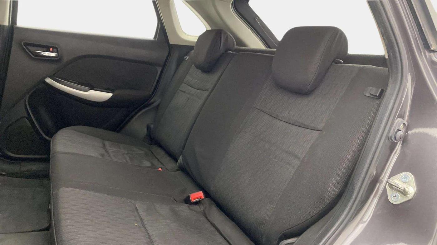 2016 Maruti Baleno DELTA PETROL 1.2, Petrol, Manual, 40,138 km, Right Side Rear Door Cabin