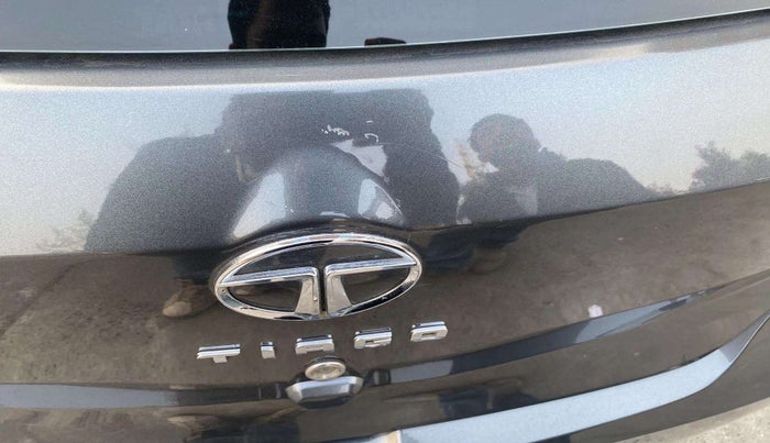 2020 Tata Tiago XT PETROL, Petrol, Manual, 59,267 km, Dicky (Boot door) - Minor scratches