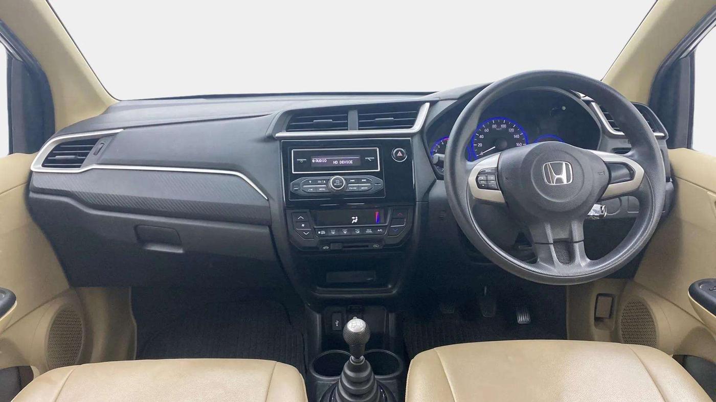 2016 Honda Brio S MT, Petrol, Manual, 64,019 km, Dashboard