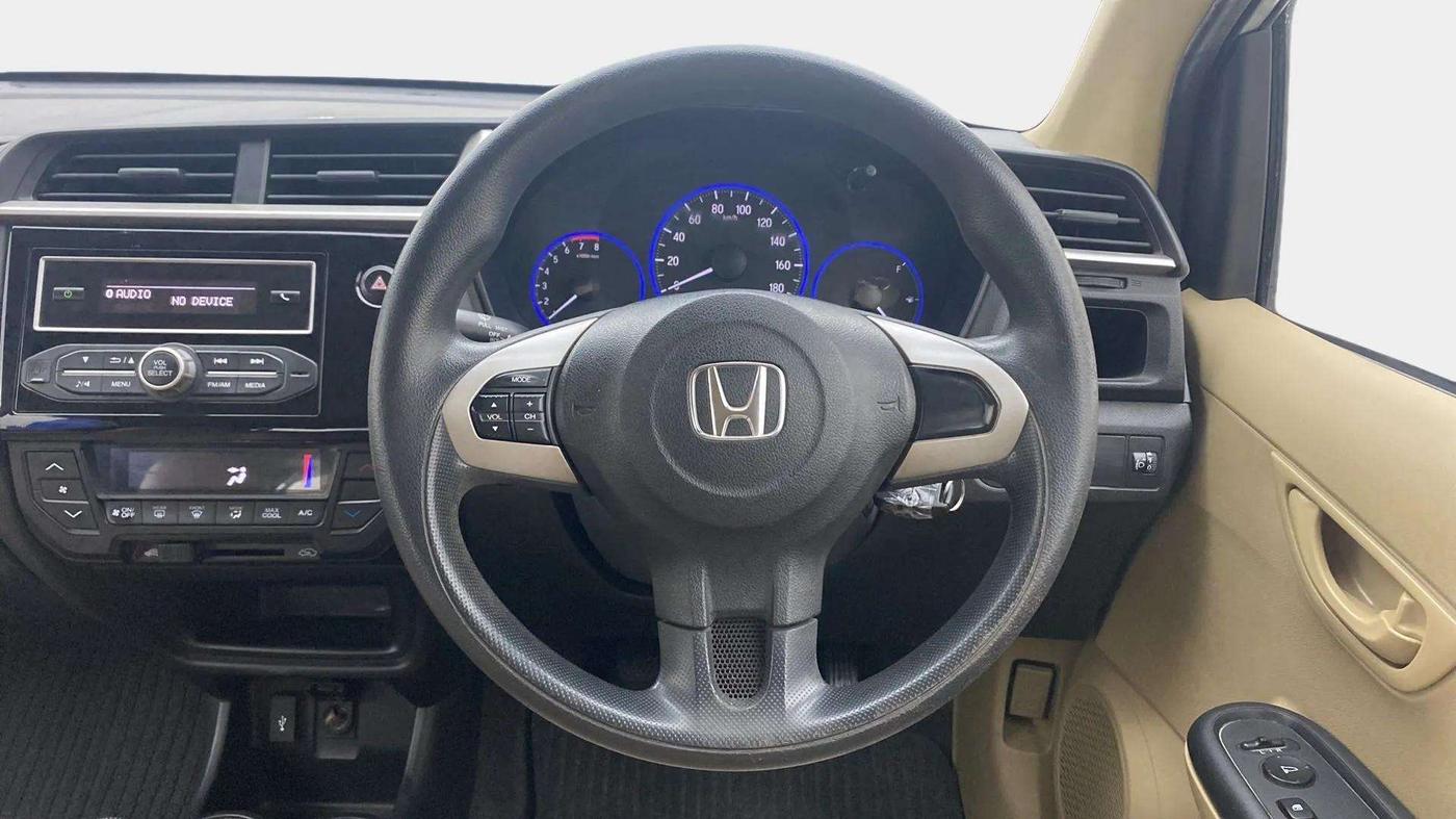 2016 Honda Brio S MT, Petrol, Manual, 64,019 km, Steering Wheel Close Up