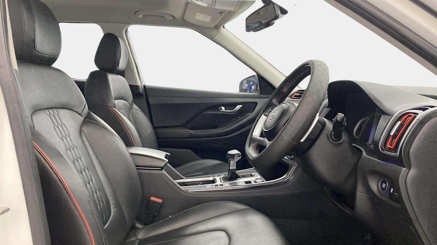2020 Hyundai Creta SX (O) 1.4 TURBO DCT, Petrol, Automatic, 79,175 km, Right Side Front Door Cabin