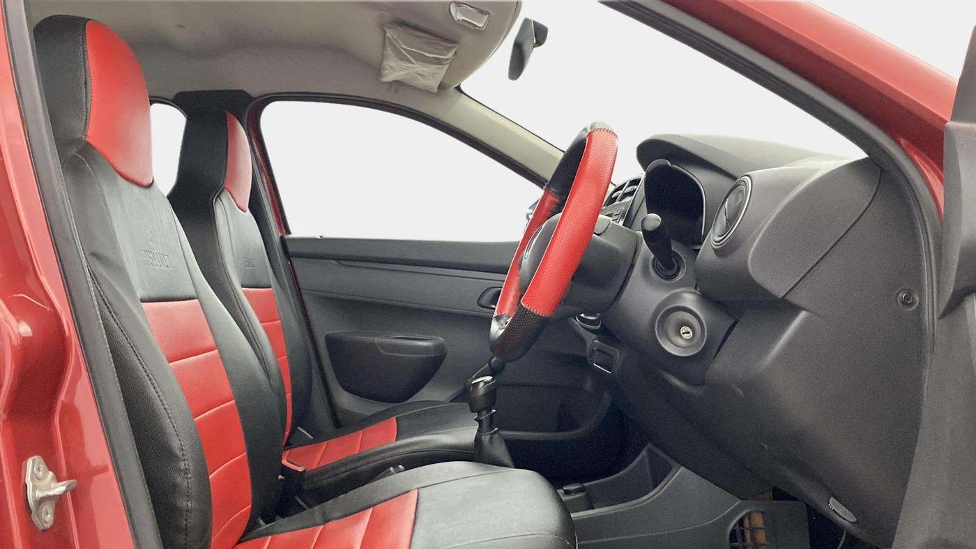 2016 Renault Kwid RXL, Petrol, Manual, 48,938 km, Right Side Front Door Cabin