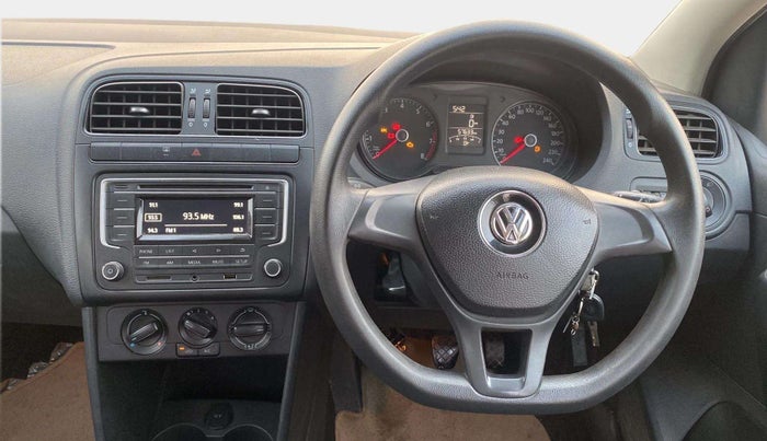 2017 Volkswagen Polo COMFORTLINE 1.2L, Petrol, Manual, 57,684 km, Steering Wheel Close Up