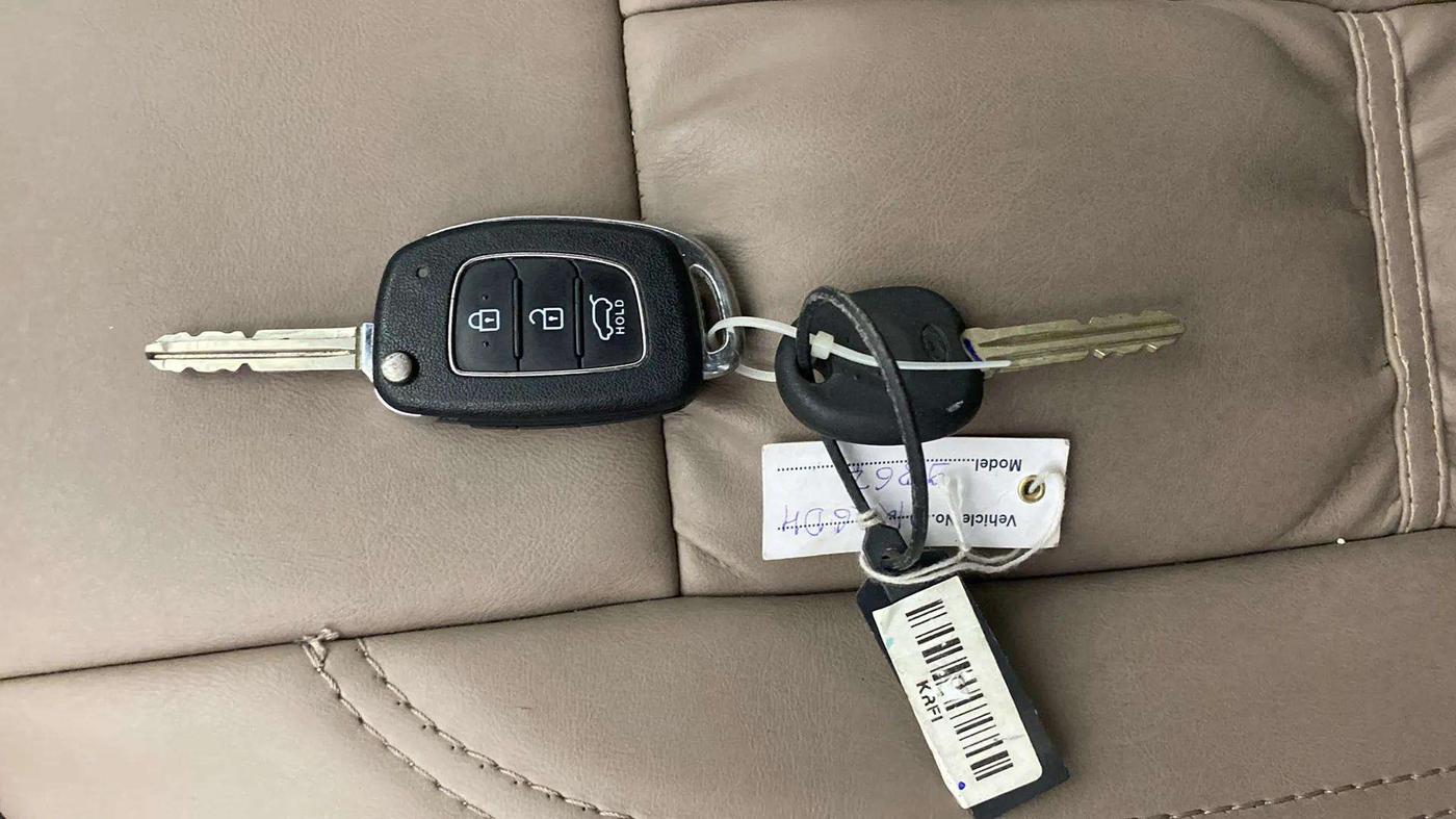 2017 Hyundai Elite i20 ASTA 1.2, Petrol, Manual, 73,948 km, Key Close Up