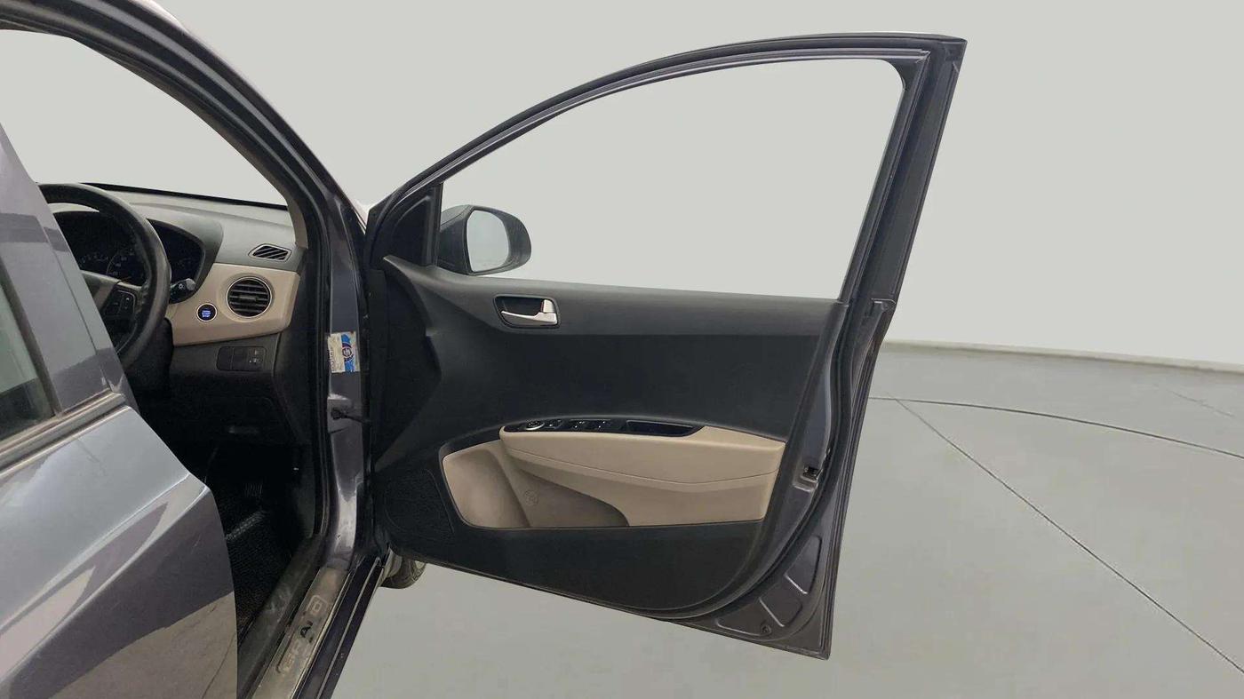 2015 Hyundai Grand i10 ASTA 1.2 KAPPA VTVT, Petrol, Manual, 49,832 km, RHS Front Door