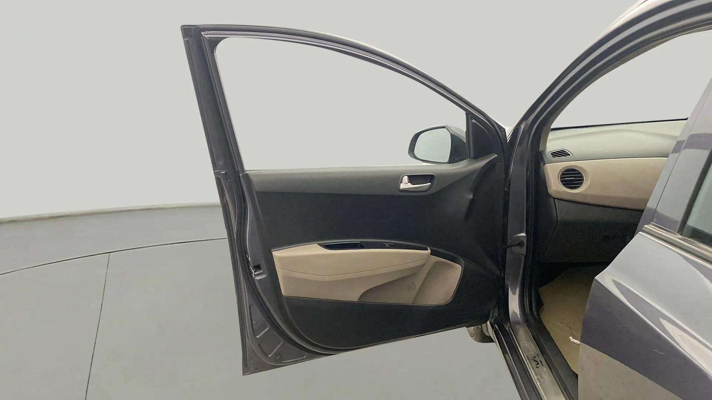 2015 Hyundai Grand i10 ASTA 1.2 KAPPA VTVT, Petrol, Manual, 49,832 km, LHS Front Door