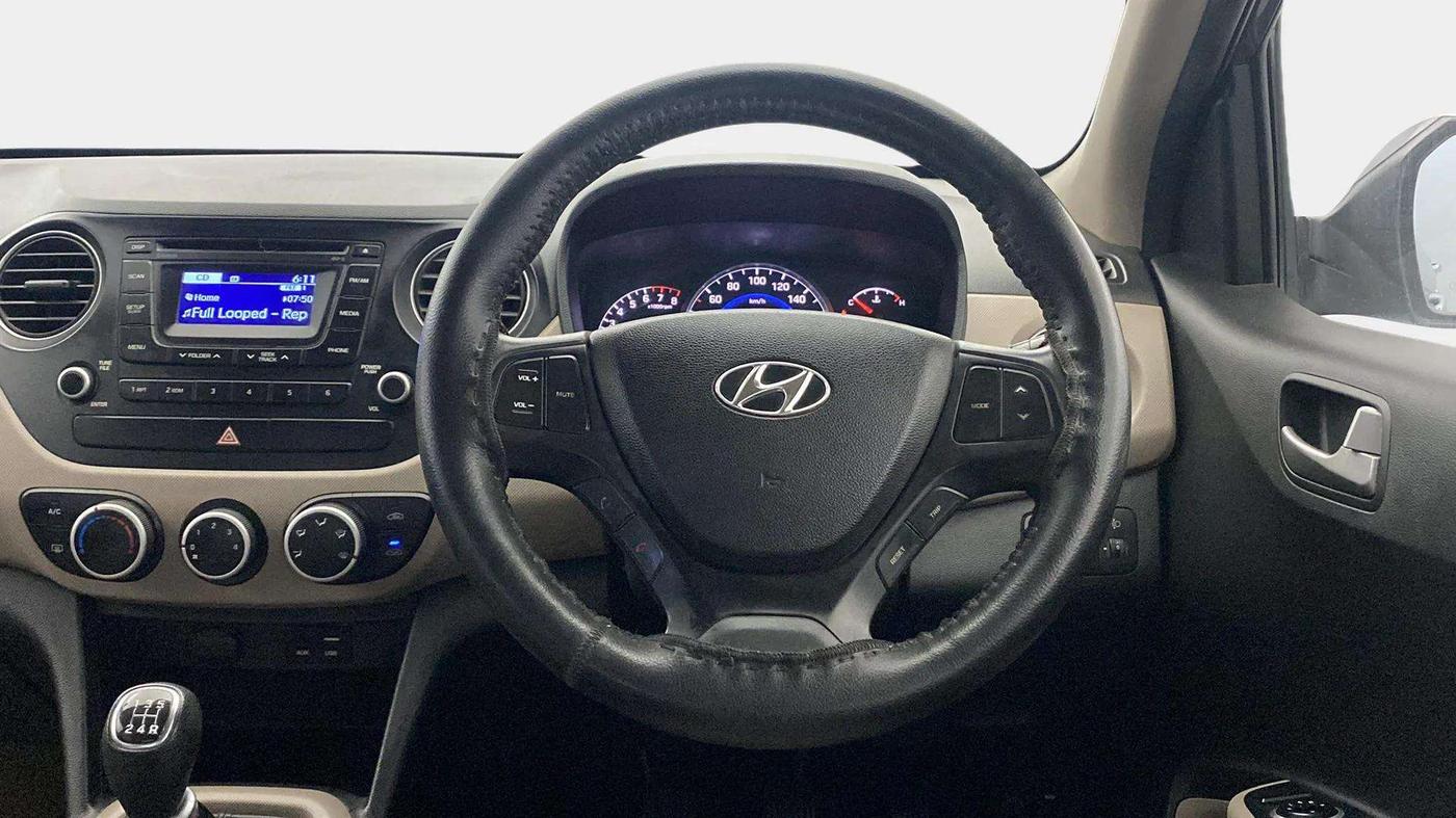 2015 Hyundai Grand i10 ASTA 1.2 KAPPA VTVT, Petrol, Manual, 49,832 km, Steering Wheel Close Up