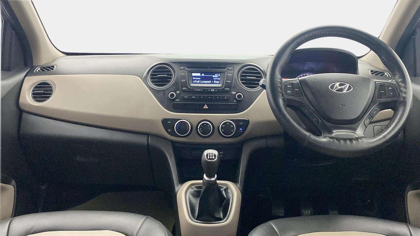 2015 Hyundai Grand i10 ASTA 1.2 KAPPA VTVT, Petrol, Manual, 49,832 km, Dashboard
