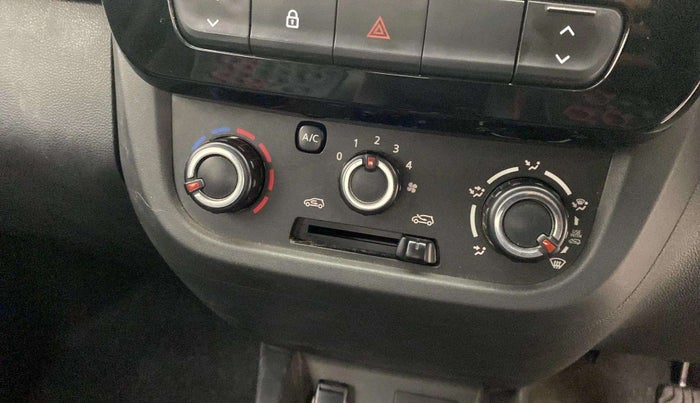 2019 Renault Kwid RXT 1.0 AMT (O), Petrol, Automatic, 22,464 km, Dashboard - Air Re-circulation knob is not working