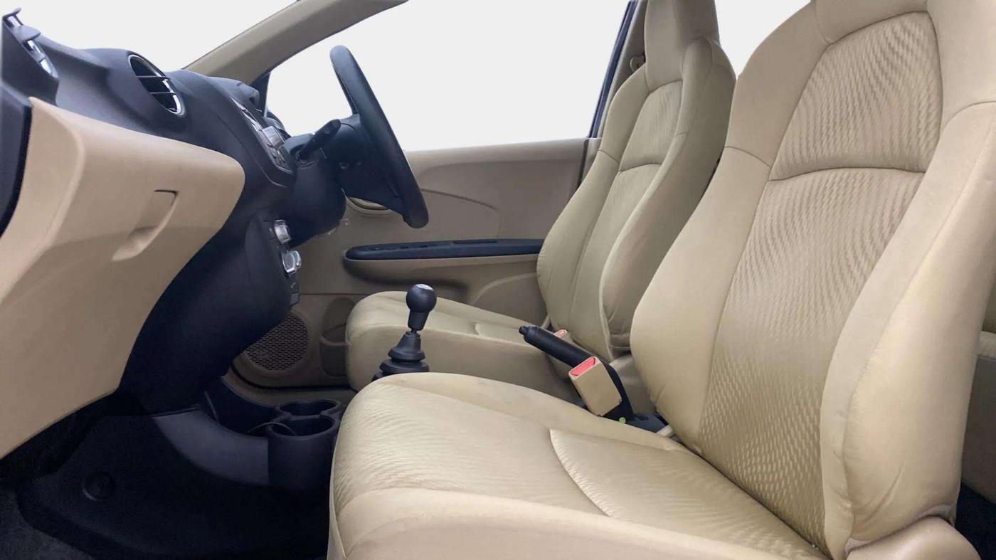 2015 Honda Amaze 1.2L I-VTEC S, Petrol, Manual, 30,496 km, Right Side Front Door Cabin